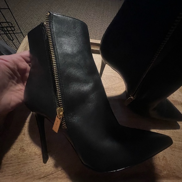 Michael Kors bootie with Stiletto heel - Picture 6 of 12